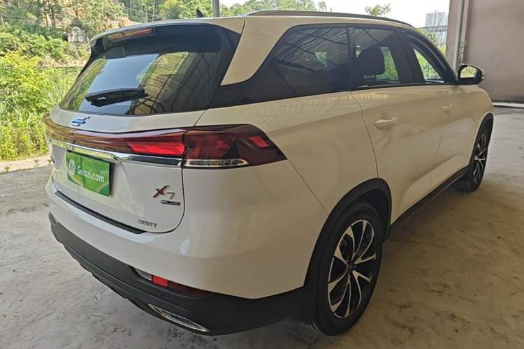 Used CHANGAN OSHAN X7 PLUS 2023 Enjoy Edition 1.5T Automatic Prestige 7-Seater Rear Right 45 Deg