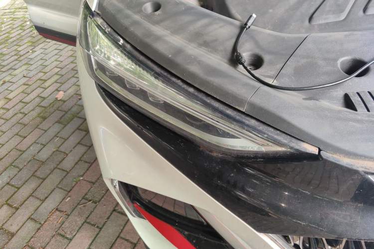 Used CHANGAN OSHAN X7 PLUS 2023 Enjoy Edition 1.5T Automatic Navigation Model Right Front Headlight