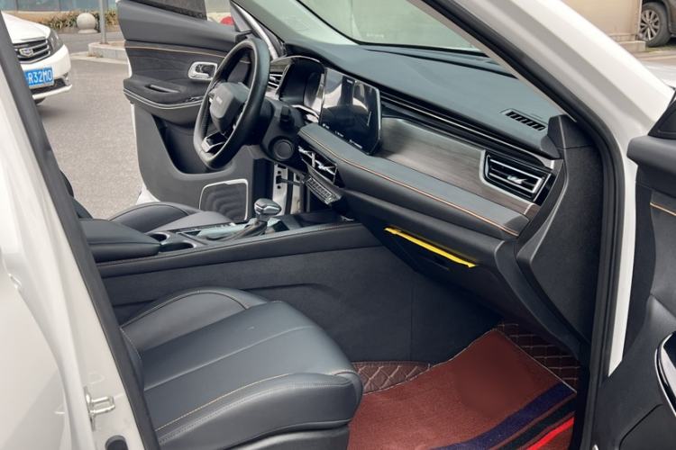 Used CHANGAN OSHAN X7 PLUS 2023 Enjoy Edition 1.5T Automatic Prestige Model Right Front Seat