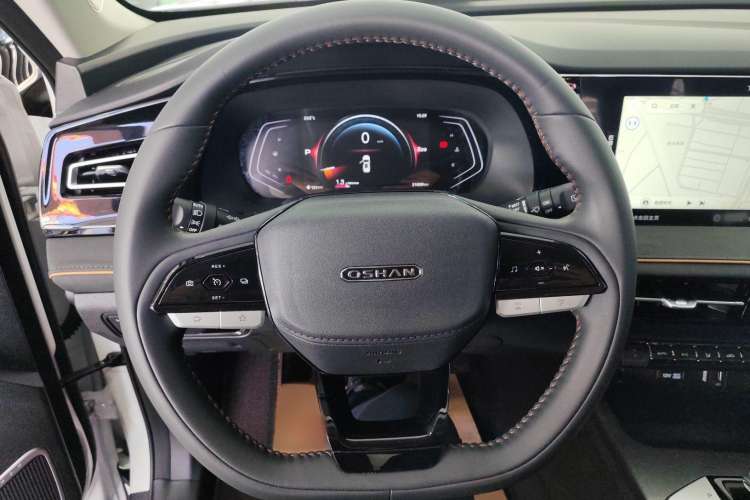 Used CHANGAN OSHAN X7 PLUS 2023 Enjoy Edition 1.5T Automatic Prestige 7-Seater Steering Wheel
