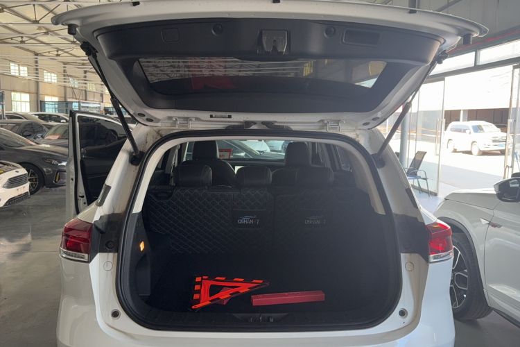 Used CHANGAN OSHAN X7 PLUS 2023 Enjoy Edition 1.5T Automatic Prestige Model Trunk