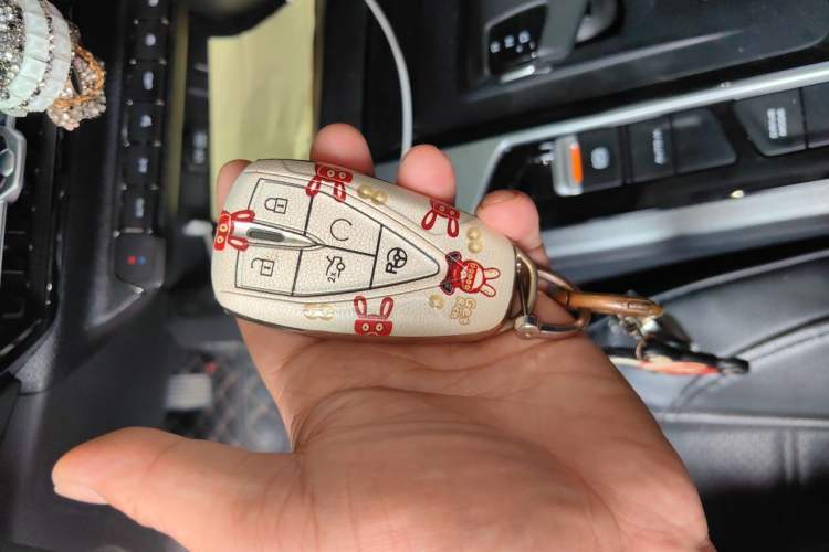 Used CHANGAN OSHAN X7 PLUS 2023 Enjoy Edition 1.5T Automatic Navigation Model Vehicle Key