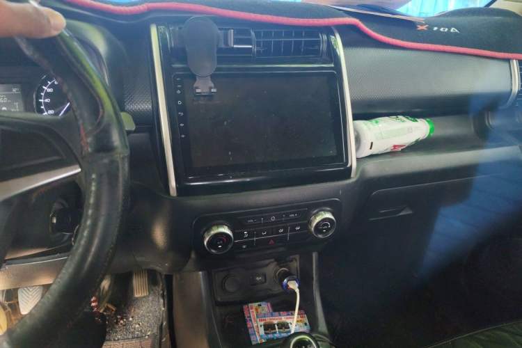 Used CHANGAN OSHAN X70A 2018 1.5L Manual Standard Edition Audio And AC Panel