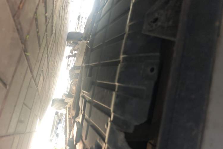 Used CHANGAN OSHAN X70A 2018 1.5L Manual Luxury Model Chassis Front