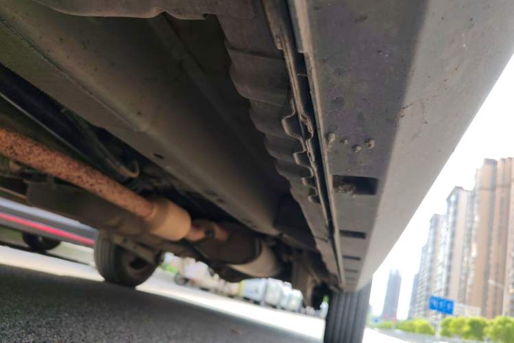 Used CHANGAN OSHAN X70A 2018 1.5L Manual Standard Edition Chassis Front Left