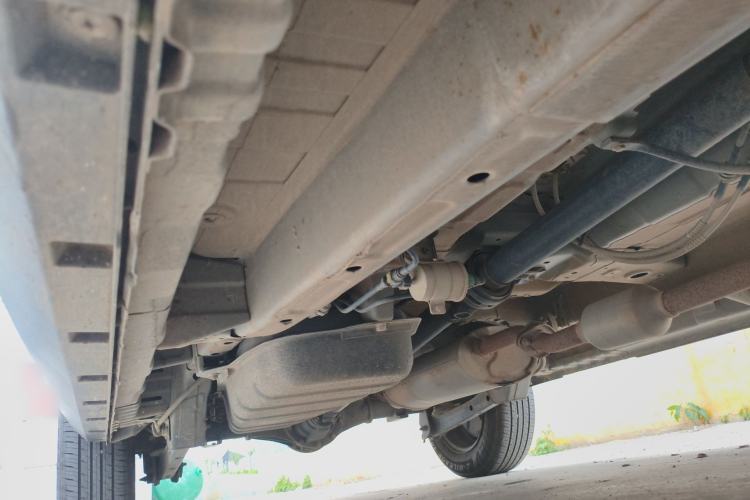 Used CHANGAN OSHAN X70A 2018 1.5L Manual Standard Edition Chassis Front Right