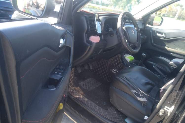 Used CHANGAN OSHAN X70A 2018 1.5L Manual Standard Edition Driver Seat