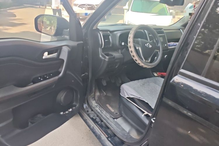 Used CHANGAN OSHAN X70A 2018 1.5L Manual Standard Edition Driver Seat