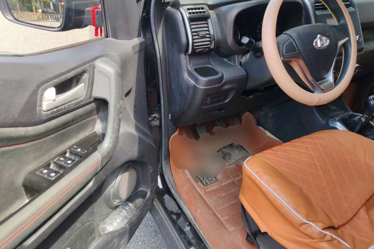 Used CHANGAN OSHAN X70A 2018 1.5L Manual Standard Edition Driver Seat