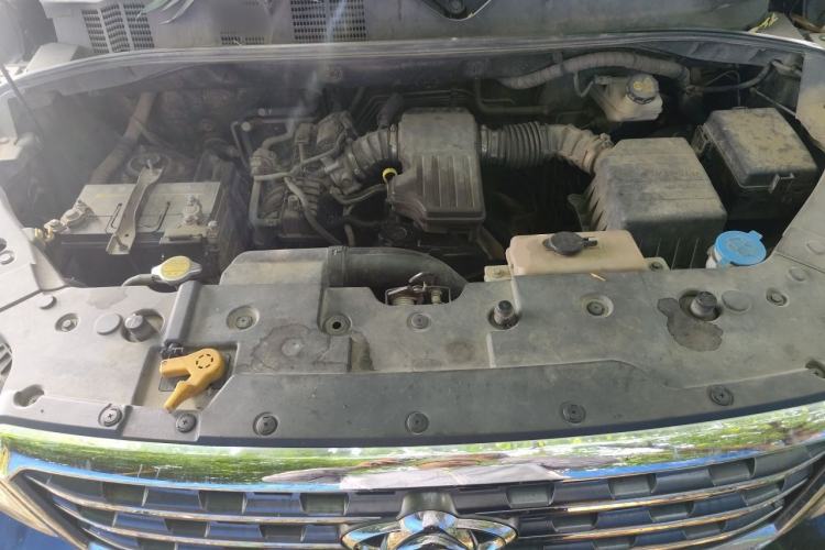 Used CHANGAN OSHAN X70A 2018 1.5L Manual Standard Edition Engine Bay