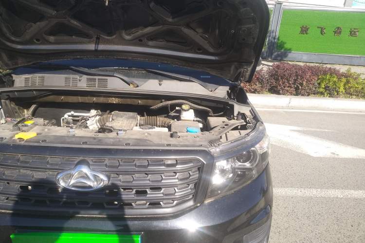 Used CHANGAN OSHAN X70A 2018 1.5L Manual Standard Edition Engine Bay Left