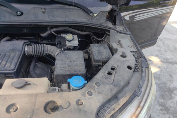 Used CHANGAN OSHAN X70A 2018 1.5L Manual Standard Edition Engine Bay Left