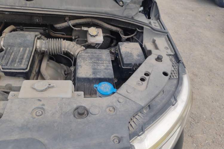 Used CHANGAN OSHAN X70A 2018 1.5L Manual Standard Edition Engine Bay Left