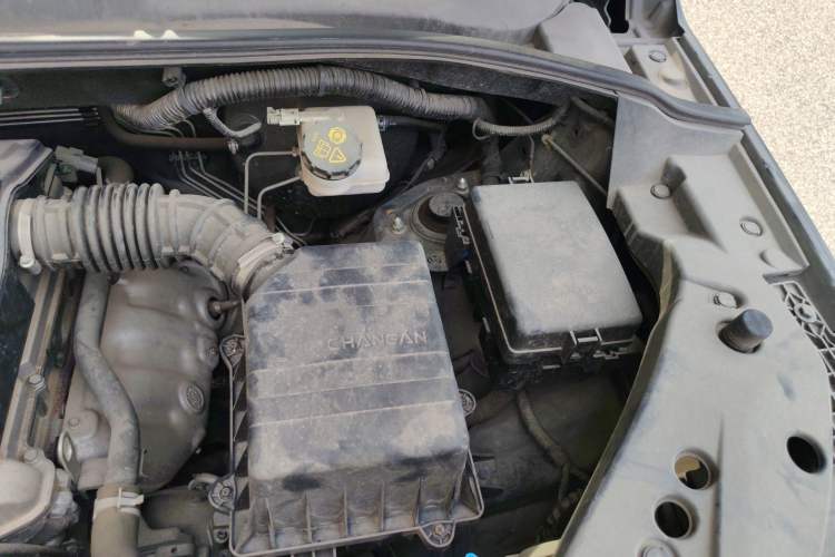 Used CHANGAN OSHAN X70A 2018 1.5L Manual Standard Edition Engine Bay Left