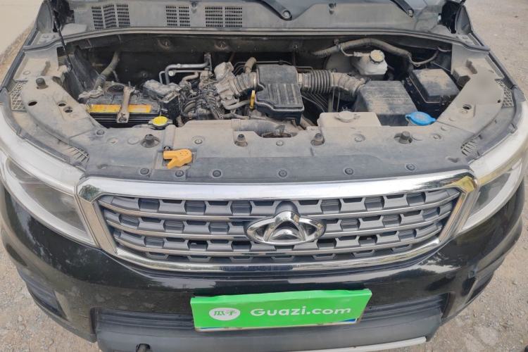 Used CHANGAN OSHAN X70A 2018 1.5L Manual Standard Edition Engine Bay