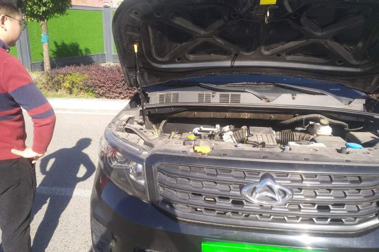 Used CHANGAN OSHAN X70A 2018 1.5L Manual Standard Edition Engine Bay Right