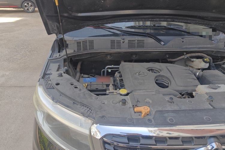 Used CHANGAN OSHAN X70A 2018 1.5L Manual Luxury Model Engine Bay Right