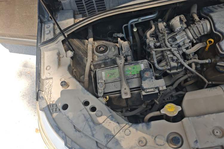 Used CHANGAN OSHAN X70A 2018 1.5L Manual Standard Edition Engine Bay Right