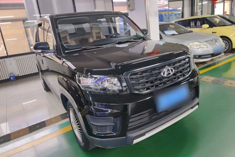 Used CHANGAN OSHAN X70A 2018 1.5L Manual Base Version Exterior 2