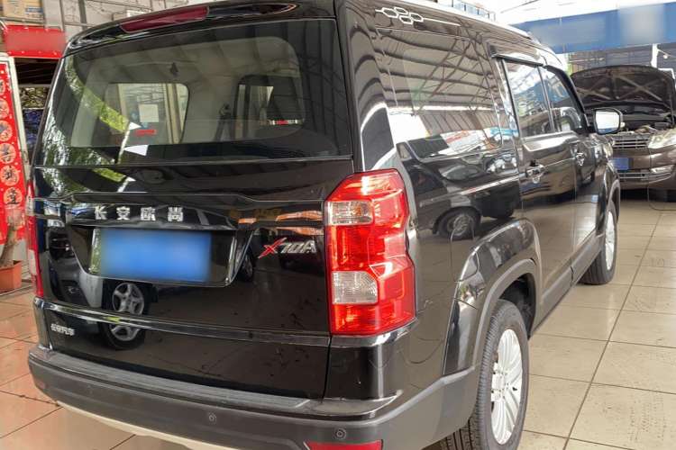 Used CHANGAN OSHAN X70A 2018 1.5L Manual Comfort Model Exterior 3