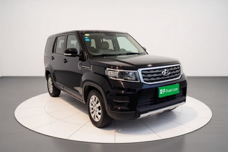 Used CHANGAN OSHAN X70A 2018 1.5L Manual Standard Edition Front Right 45 Deg