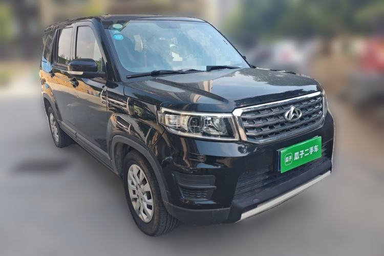 Used CHANGAN OSHAN X70A 2018 1.5L Manual Standard Edition Front Right 45 Deg