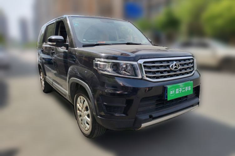 Used CHANGAN OSHAN X70A 2018 1.5L Manual Standard Edition Front Right 45 Deg