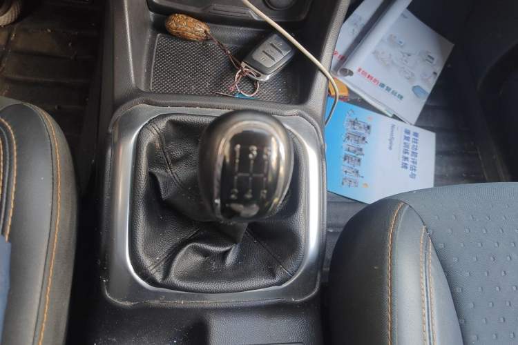 Used CHANGAN OSHAN X70A 2018 1.5L Manual Luxury Model Gear Lever