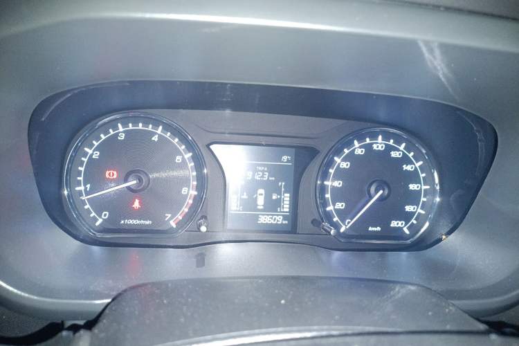 Used CHANGAN OSHAN X70A 2018 1.5L Manual Standard Edition Instrument Cluster