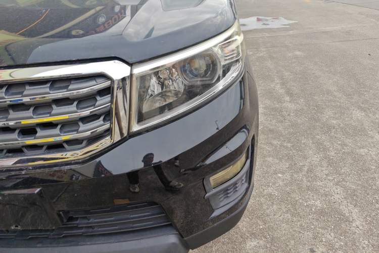 Used CHANGAN OSHAN X70A 2018 1.5L Manual Standard Edition Left Front Headlight