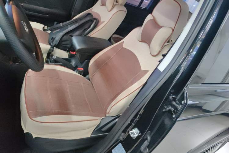 Used CHANGAN OSHAN X70A 2018 1.5L Manual Base Version Left Front Seat