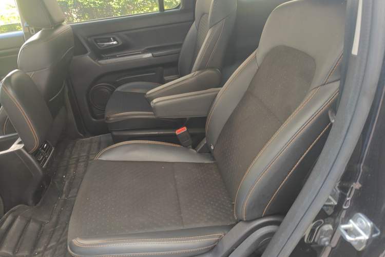Used CHANGAN OSHAN X70A 2018 1.5L Manual Luxury Model Left Rear Seat