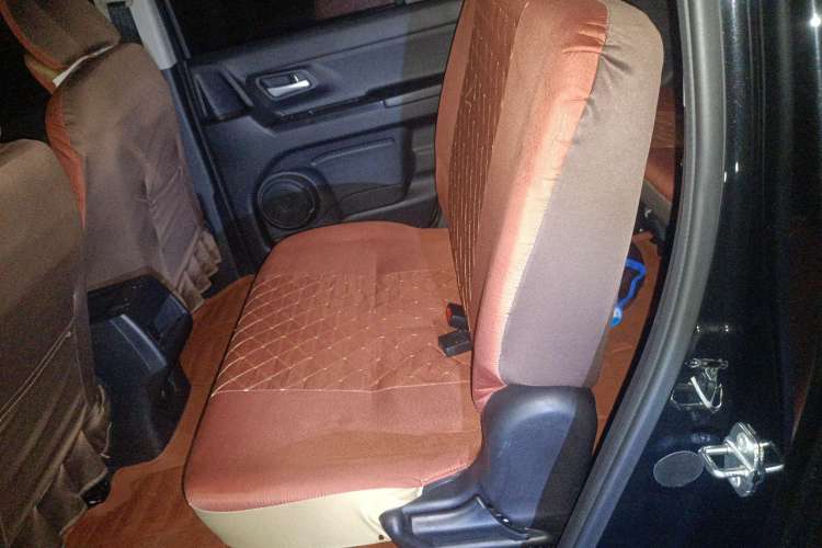 Used CHANGAN OSHAN X70A 2018 1.5L Manual Standard Edition Left Rear Seat