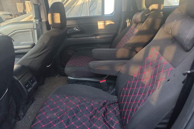 Used CHANGAN OSHAN X70A 2018 1.5L Manual Comfort Model Left Rear Seat