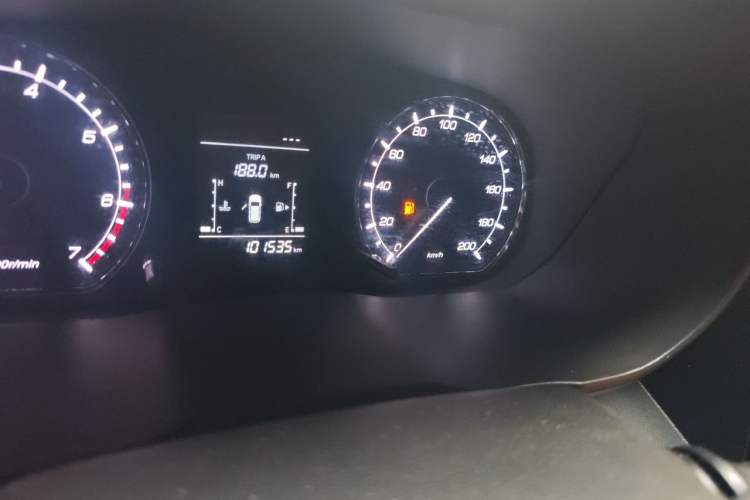 Used CHANGAN OSHAN X70A 2018 1.5L Manual Standard Edition Odometer Close Up
