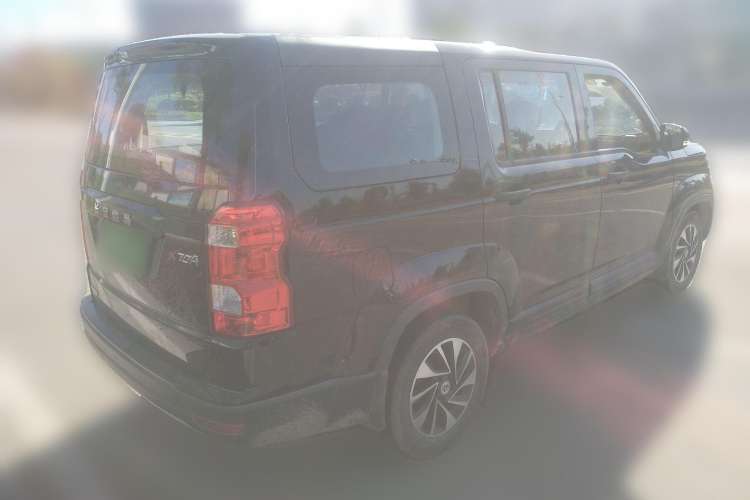 Used CHANGAN OSHAN X70A 2018 1.5L Manual Standard Edition Rear Right 45 Deg