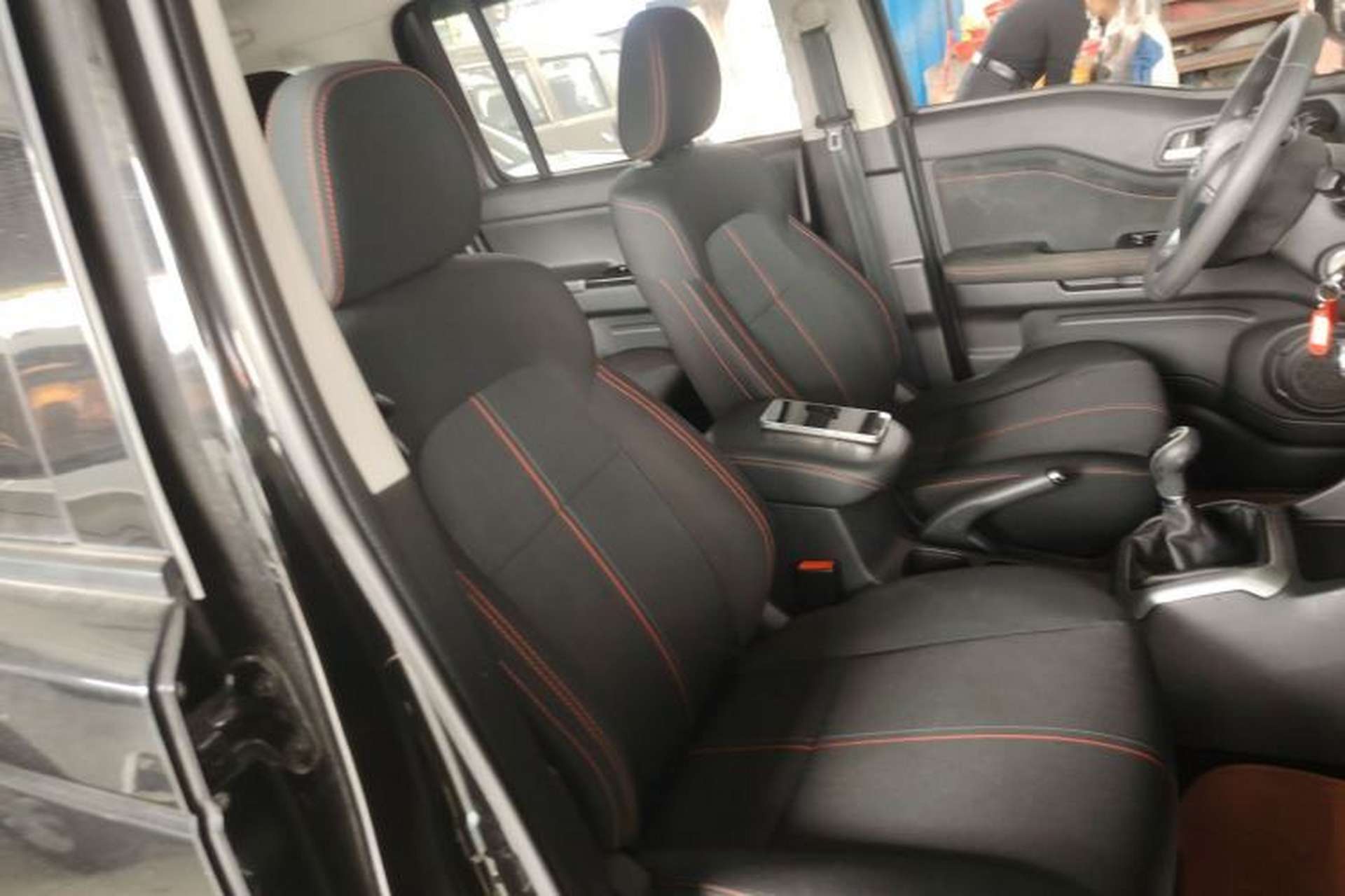 Used CHANGAN OSHAN X70A 2018 1.5L Manual Comfort Model Right Front Seat