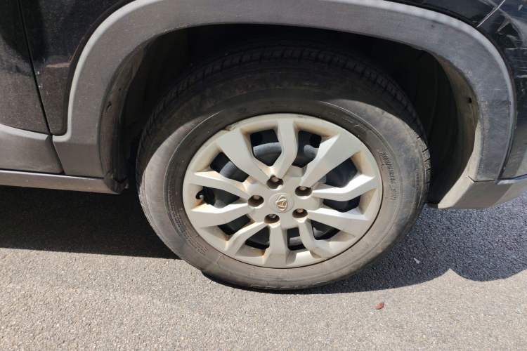 Used CHANGAN OSHAN X70A 2018 1.5L Manual Standard Edition Right Front Wheel Hub