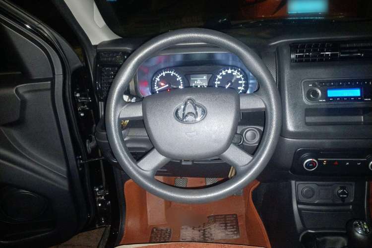 Used CHANGAN OSHAN X70A 2018 1.5L Manual Standard Edition Steering Wheel
