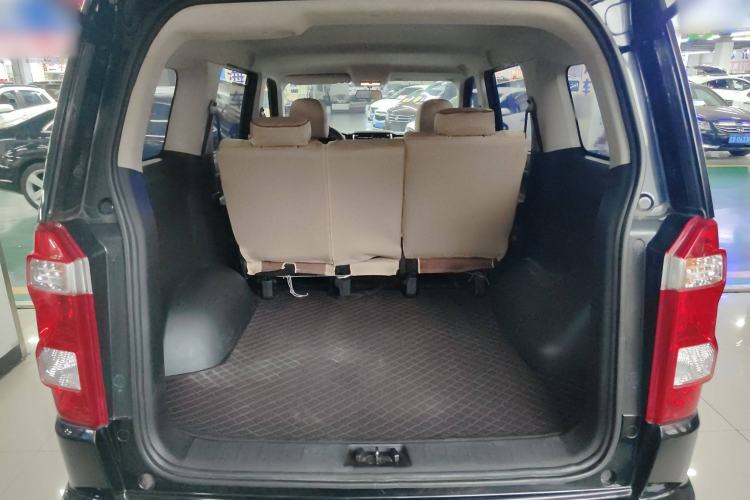 Used CHANGAN OSHAN X70A 2018 1.5L Manual Base Version Trunk