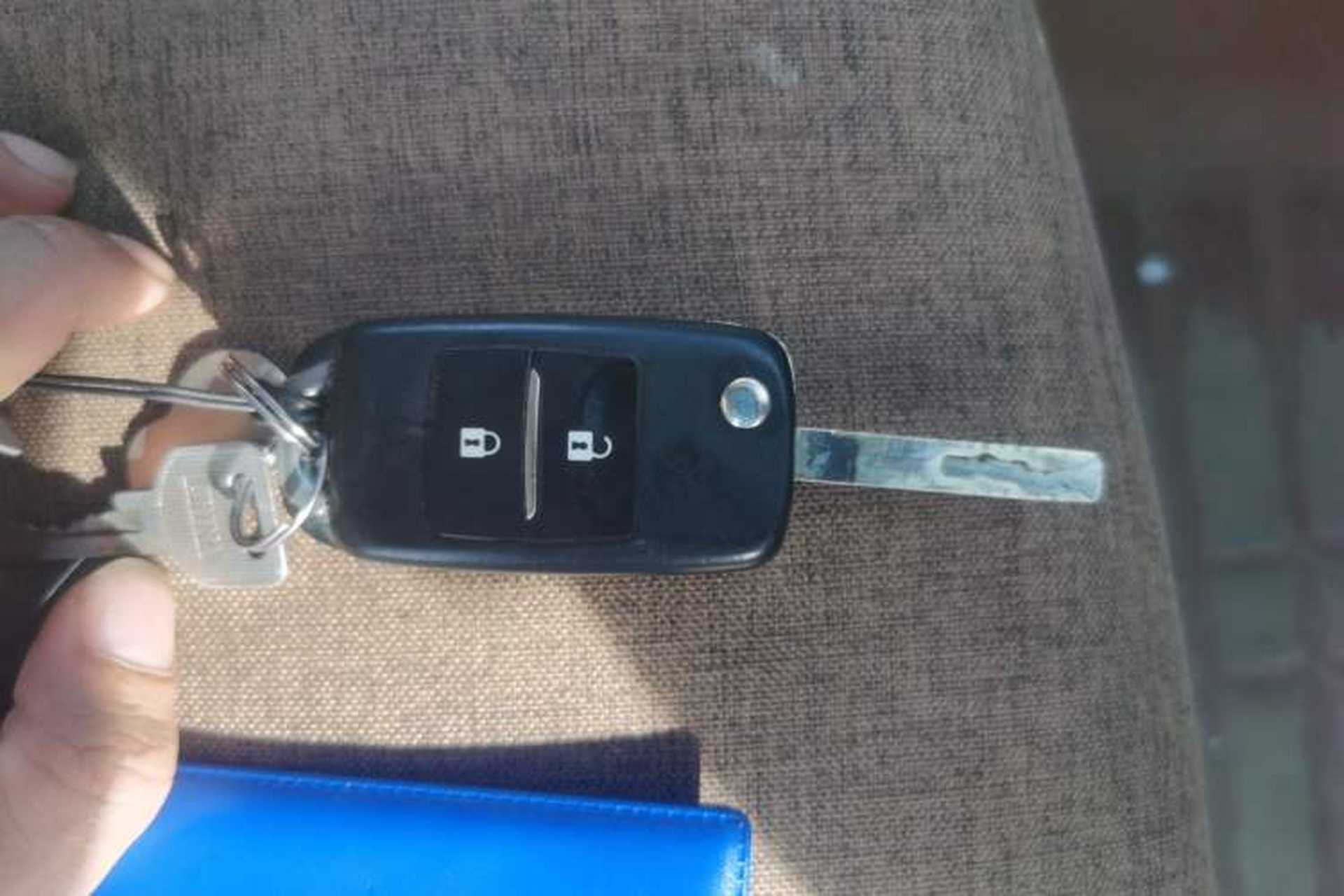 Used CHANGAN OSHAN X70A 2018 1.5L Manual Comfort Model Vehicle Key