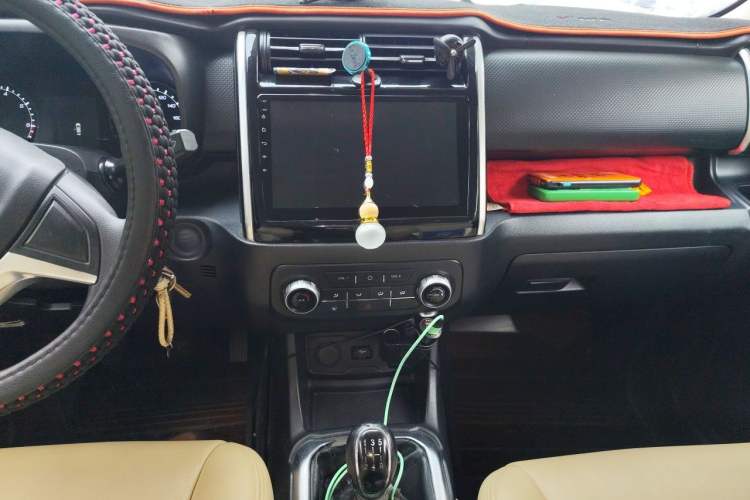 Used CHANGAN OSHAN X70A 2018 1.5L Manual Standard Edition Audio And AC Panel