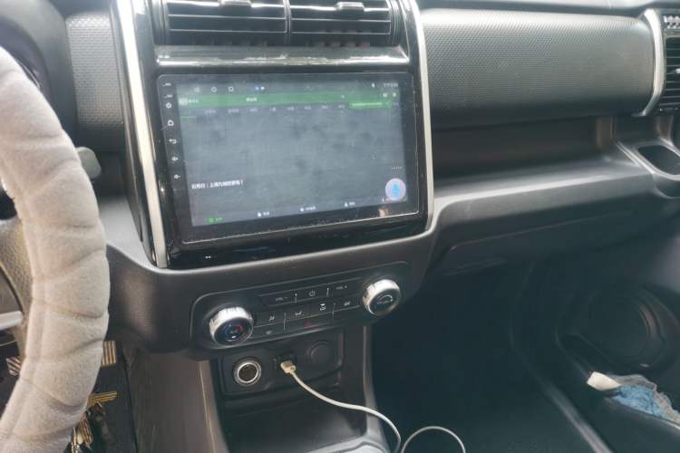 Used CHANGAN OSHAN X70A 2018 1.5L Manual Comfort Model Audio And AC Panel