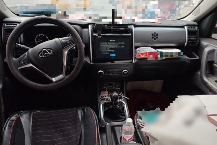 Used CHANGAN OSHAN X70A 2018 1.5L Manual Elite Version Center Console