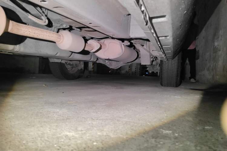 Used CHANGAN OSHAN X70A 2018 1.5L Manual Base Version Chassis Front Left