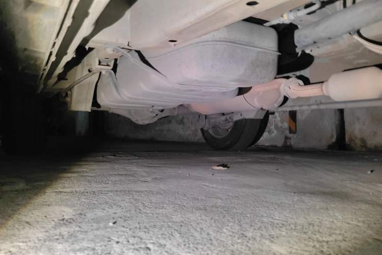 Used CHANGAN OSHAN X70A 2018 1.5L Manual Base Version Chassis Front Right