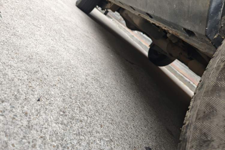 Used CHANGAN OSHAN X70A 2018 1.5L Manual Base Version Chassis Front Right