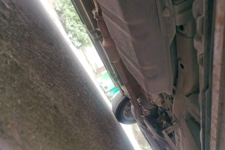 Used CHANGAN OSHAN X70A 2018 1.5L Manual Comfort Model Chassis Rear Right