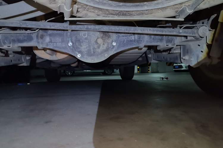 Used CHANGAN OSHAN X70A 2018 1.5L Manual Comfort Model Chassis Rear
