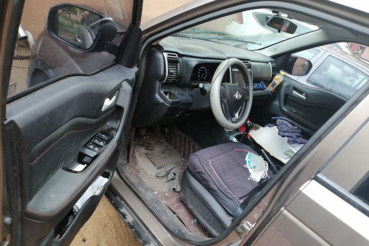 Used CHANGAN OSHAN X70A 2018 1.5L Manual Standard Edition Driver Seat